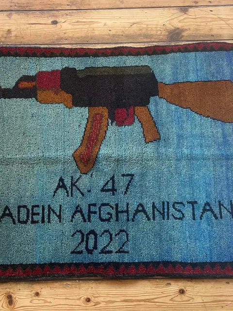 War Rug #582, 78 x 61 cm