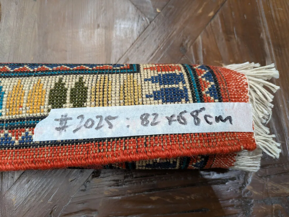 War Rug #2025, 82 x 68 cm, photo 8 of 8, the tag on the back