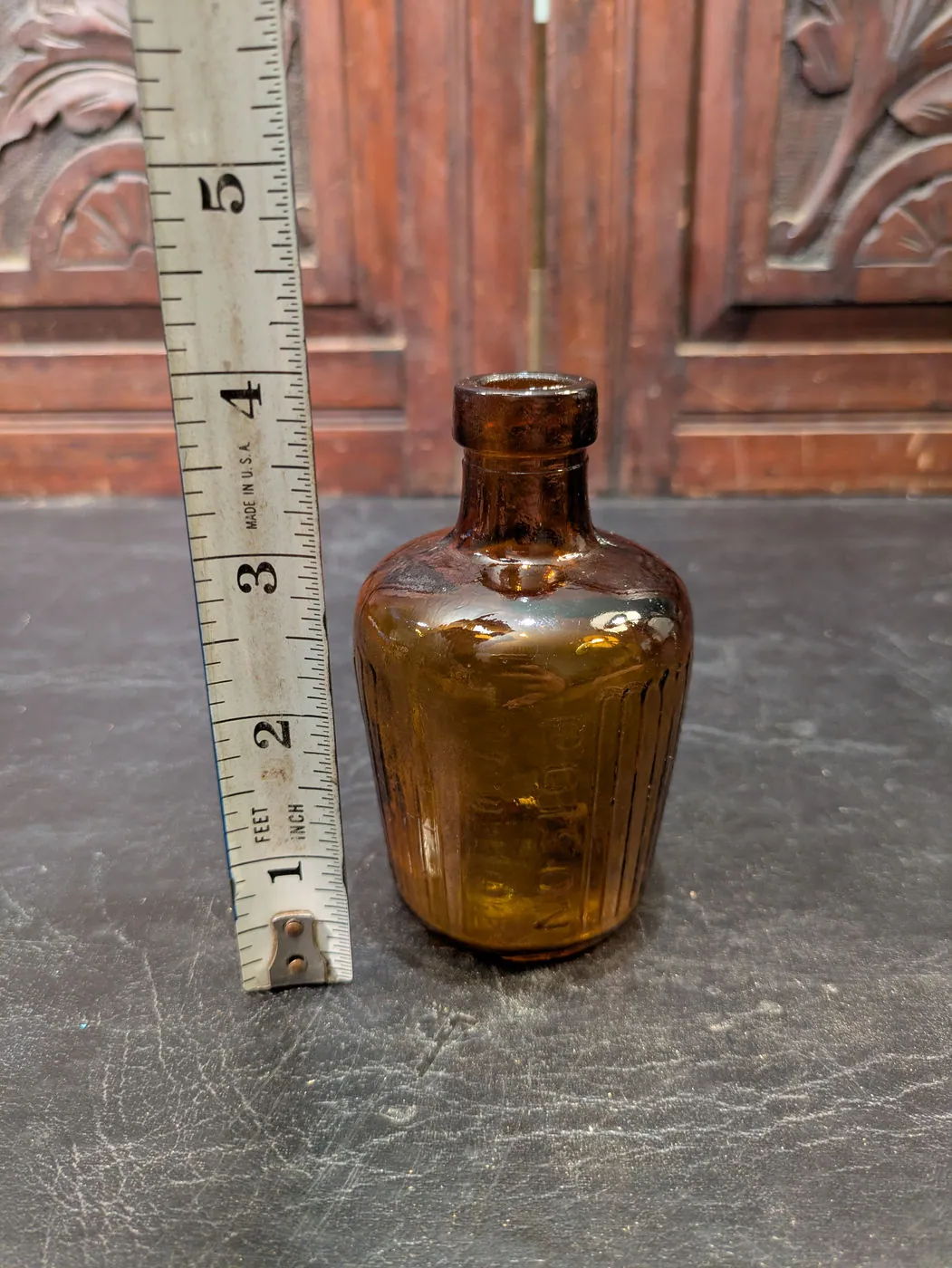 Antique Australian Poison Bottle, Amber Ribbed “POISON” Bottle to AGM c.1910 to 1920, photo 8 of 8