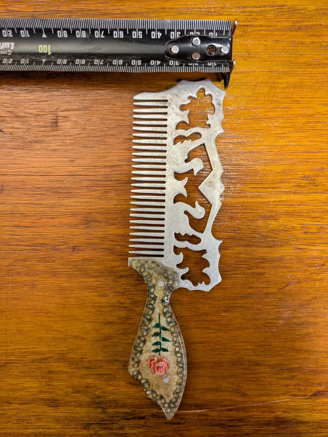 Prison art Vintage USSR Soviet Metal Comb with Tan Resin Floral Handle, photo 11 of 11