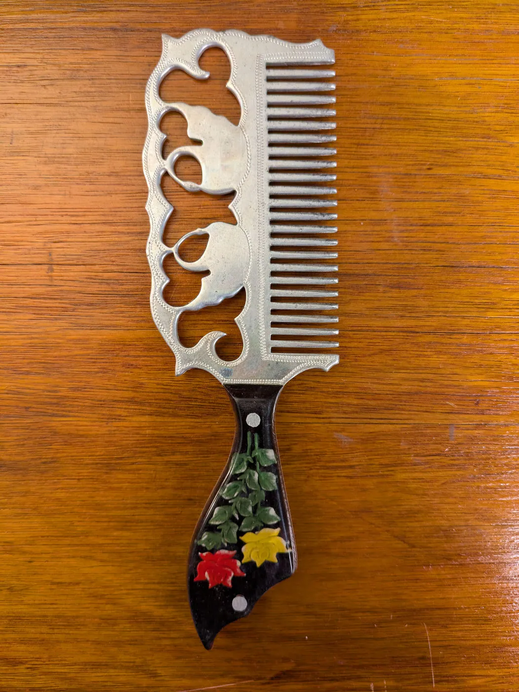 Prison art Vintage USSR Soviet Metal Comb w yellow&Red Resin Floral Handle, photo 1 of 8