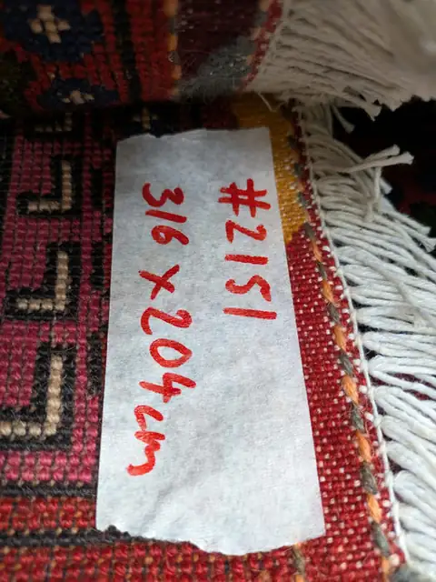 The back of rug 2151 with its size tag